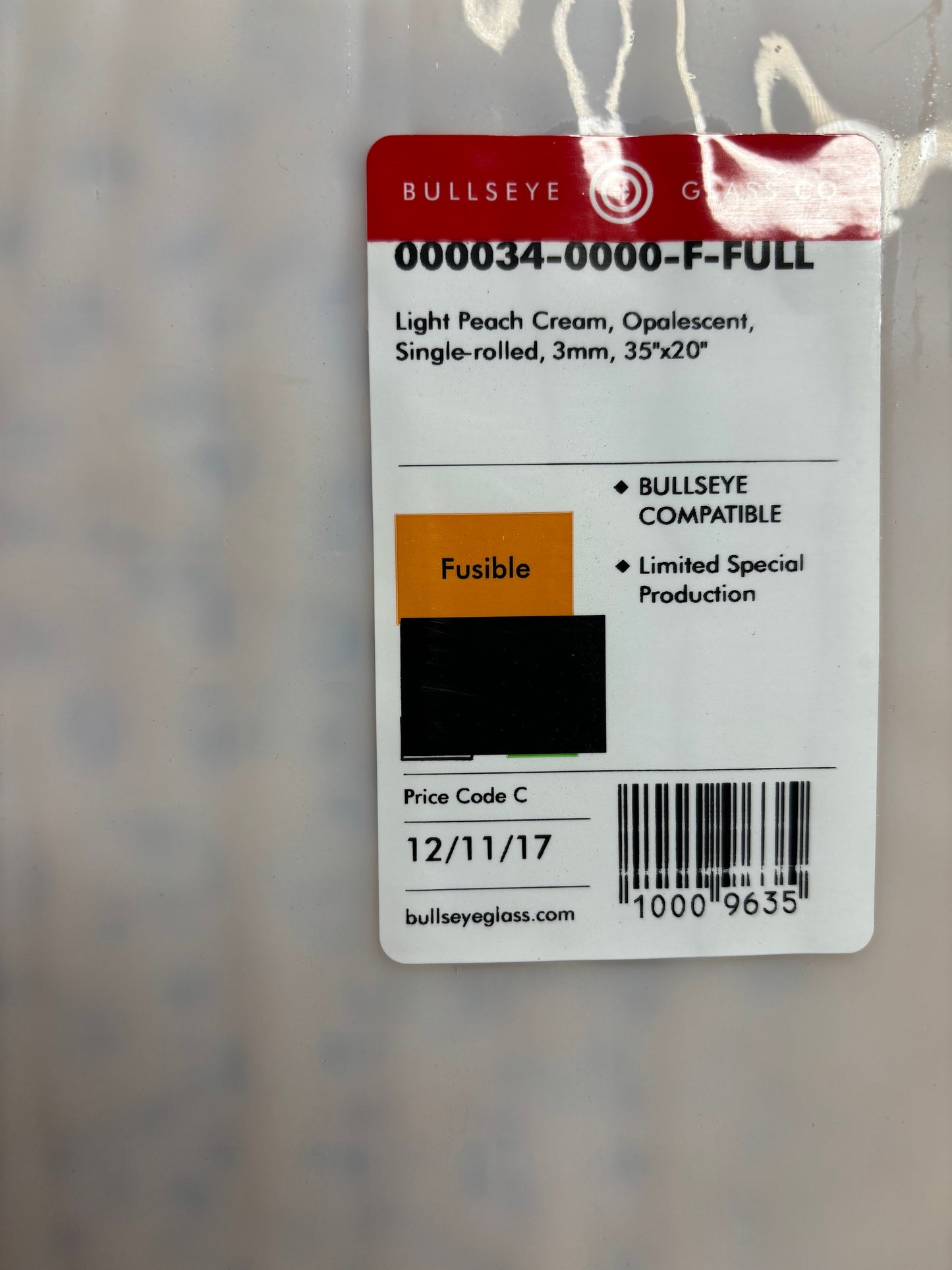 10" x 10" - Light Peach Cream Opal (B 0034-00 F)