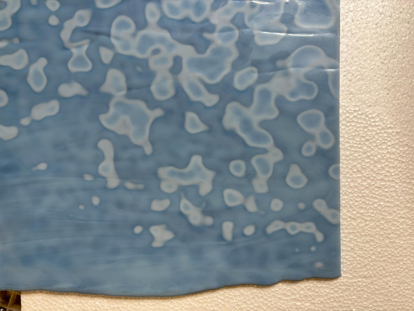 5" x 10” - Light Gray/Blue Mottle (Bullseye 6018-00)