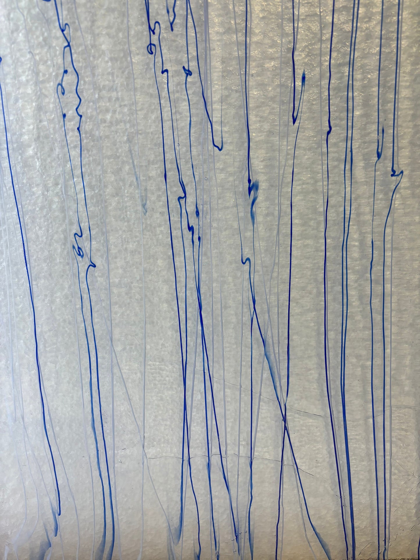 5" x 10"  - Clear with  Blue and White Streamers  (4172-0000)